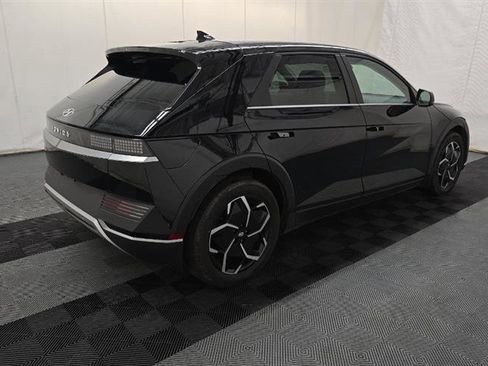 Used 2023 Hyundai Ioniq 5 SEL image 4