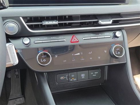 New 2025 Hyundai Sonata SEL image 14
