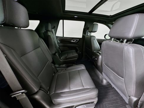 Used 2021 Chevrolet Tahoe Z71 w/ Luxury Package image 28