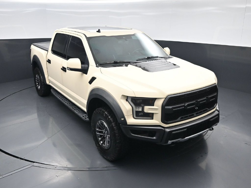 Used 2019 Ford F150 Raptor w/ Equipment Group 802A Luxury AWD/4WD image 36