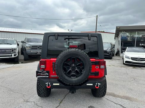 Used 2018 Jeep Wrangler Unlimited Sport AWD/4WD image 4