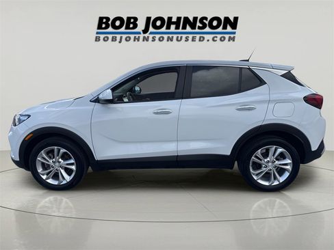 Used 2023 Buick Encore GX Preferred w/ Cold Weather Comfort Package image 4
