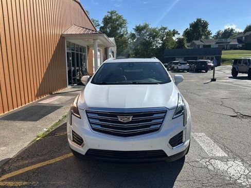 Used 2019 Cadillac XT5 Premium Luxury w/ Advanced Security Package AWD/4WD image 2
