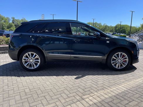 Used 2024 Cadillac XT5 Sportv w/ LPO, Floor Liner Package AWD/4WD image 6