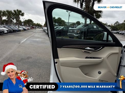 Used 2022 Buick Envision Avenir w/ Technology Package II image 32