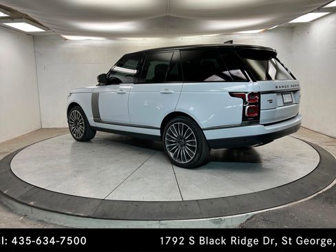 Used 2020 Land Rover Range Rover HSE image 3
