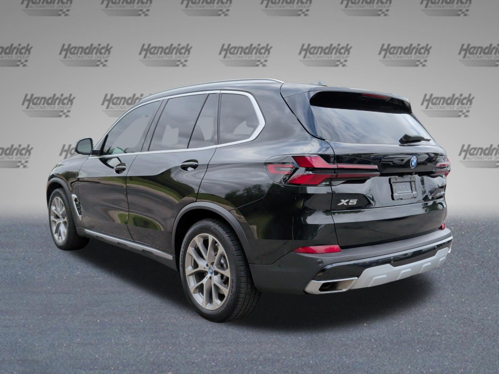 Used 2024 BMW X5 xDrive50e w/ Premium Package AWD/4WD image 9