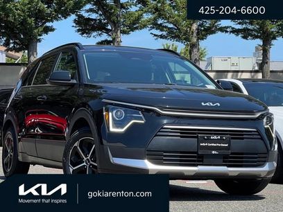 Used 2024 Kia Niro EX