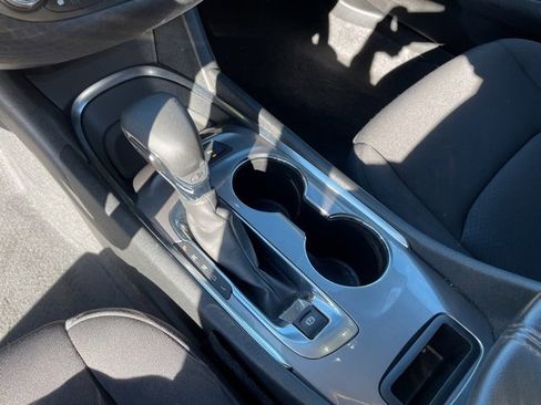 Used 2024 Chevrolet Malibu LT image 16