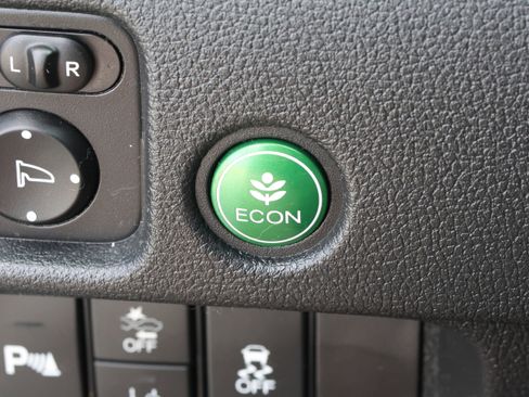 Used 2022 Honda Pilot Black Edition image 16