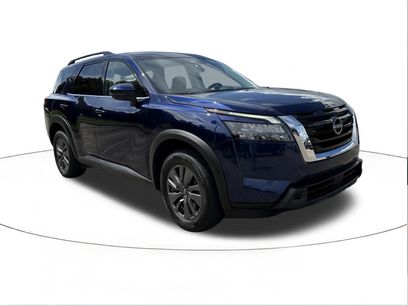 Used 2025 Nissan Pathfinder SV