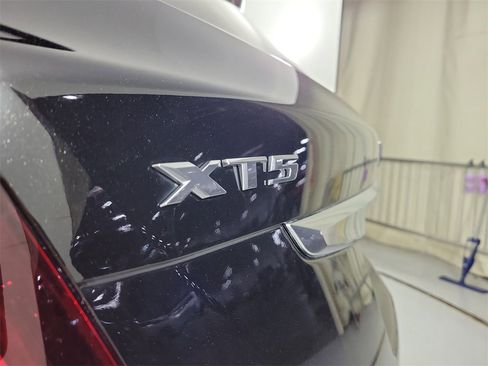 Certified 2023 Cadillac XT5 Luxury image 6