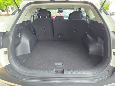 Used 2024 Kia Sportage LX AWD/4WD image 33
