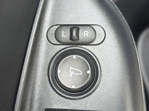 Used 2019 Honda Fit LX image 34