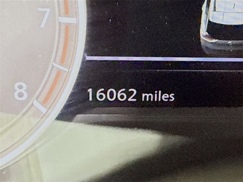 Certified 2023 Nissan Rogue S image 5