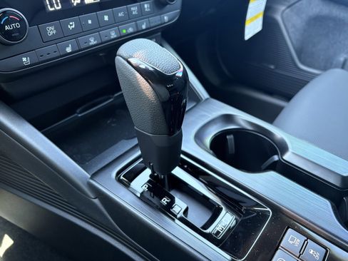 New 2026 Subaru Outback Touring AWD/4WD image 21