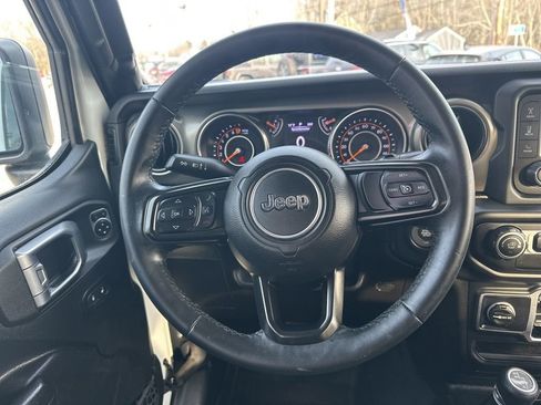 Used 2018 Jeep Wrangler Unlimited Sport S image 19