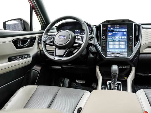 Used 2025 Subaru Forester Limited image 24