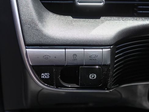 Certified 2023 Hyundai Ioniq 5 Limited AWD/4WD image 28