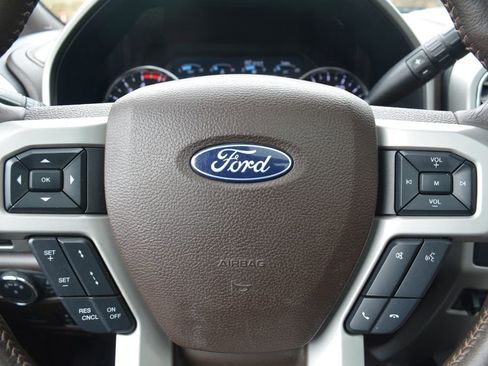 Used 2018 Ford F450 King Ranch w/ King Ranch Ultimate Package AWD/4WD image 11