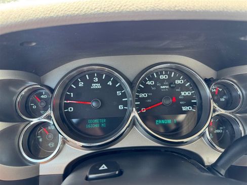 Used 2014 Chevrolet Silverado 3500 W/T image 15