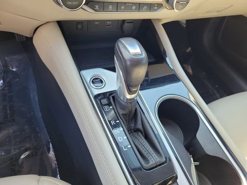 Used 2023 Nissan Altima 2.5 SL AWD/4WD image 31