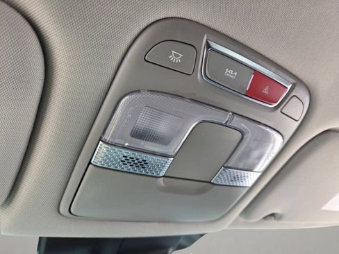 Certified 2023 Kia Telluride S FWD image 28