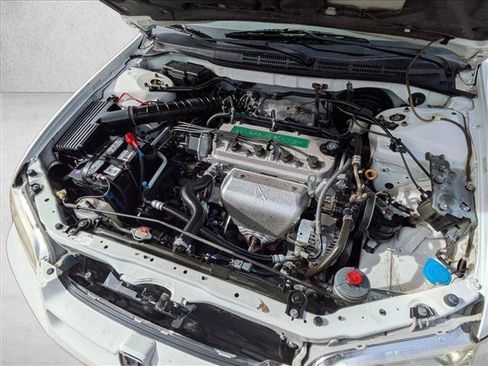Used 1999 Honda Accord LX image 24