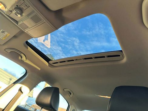 Used 2013 Volkswagen Passat 2.5 SE image 45