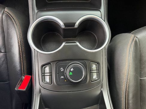 Used 2020 GMC Terrain SLT FWD image 20
