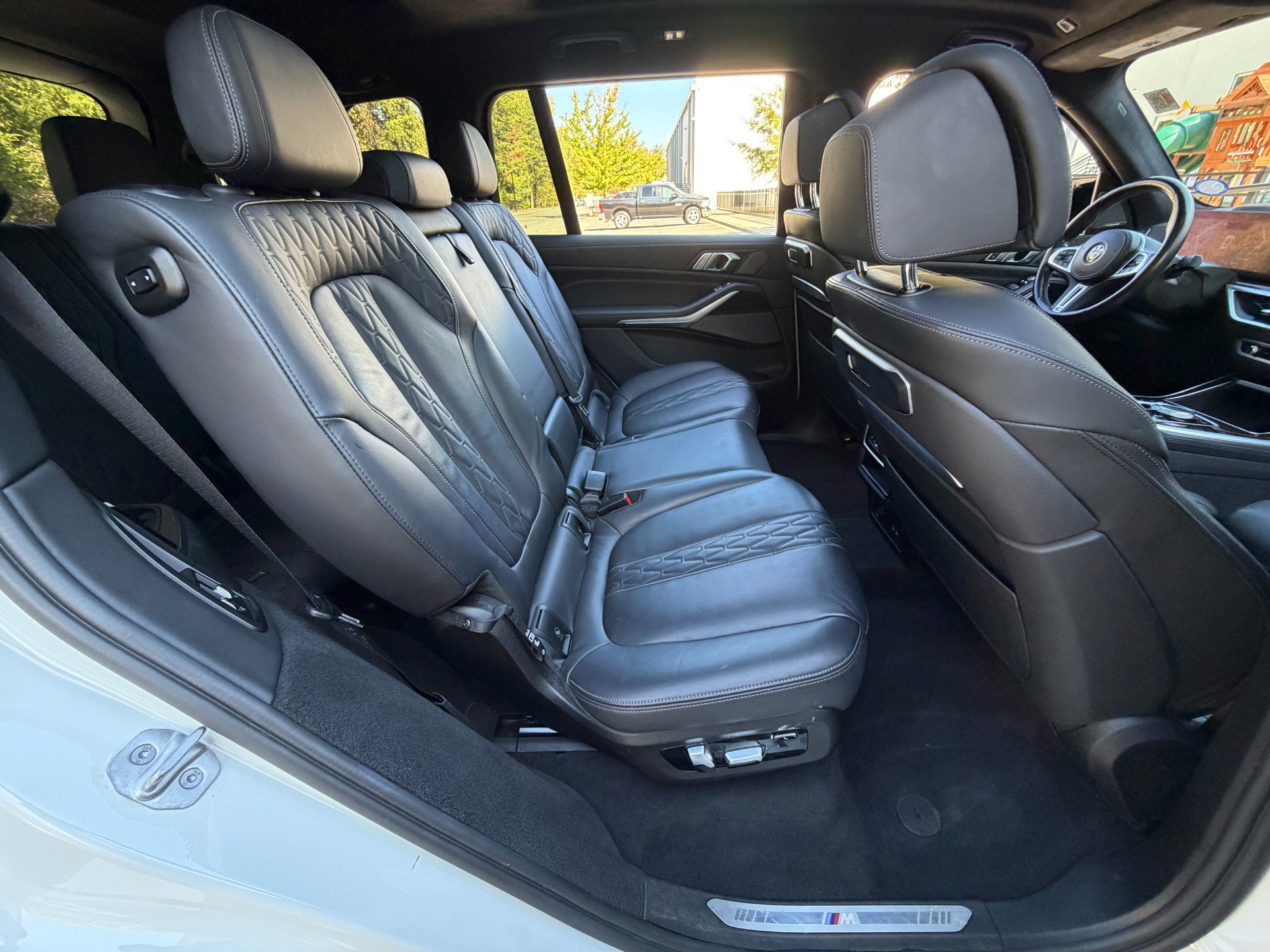 Used 2023 BMW X7 M60i AWD/4WD image 72
