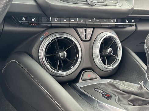 Used 2020 Chevrolet Camaro SS image 5