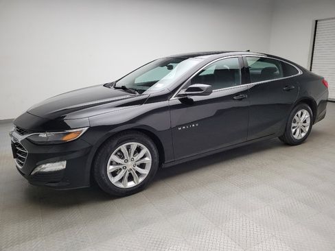 Used 2024 Chevrolet Malibu LT FWD image 2