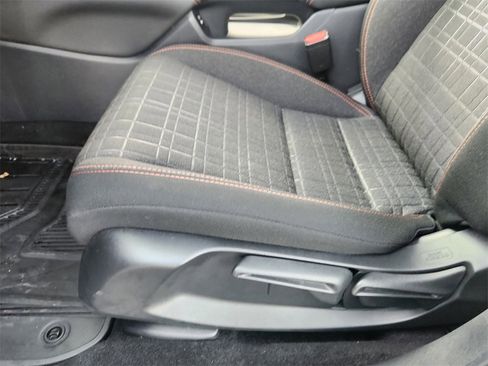 Used 2025 Honda HR-V Sport image 14