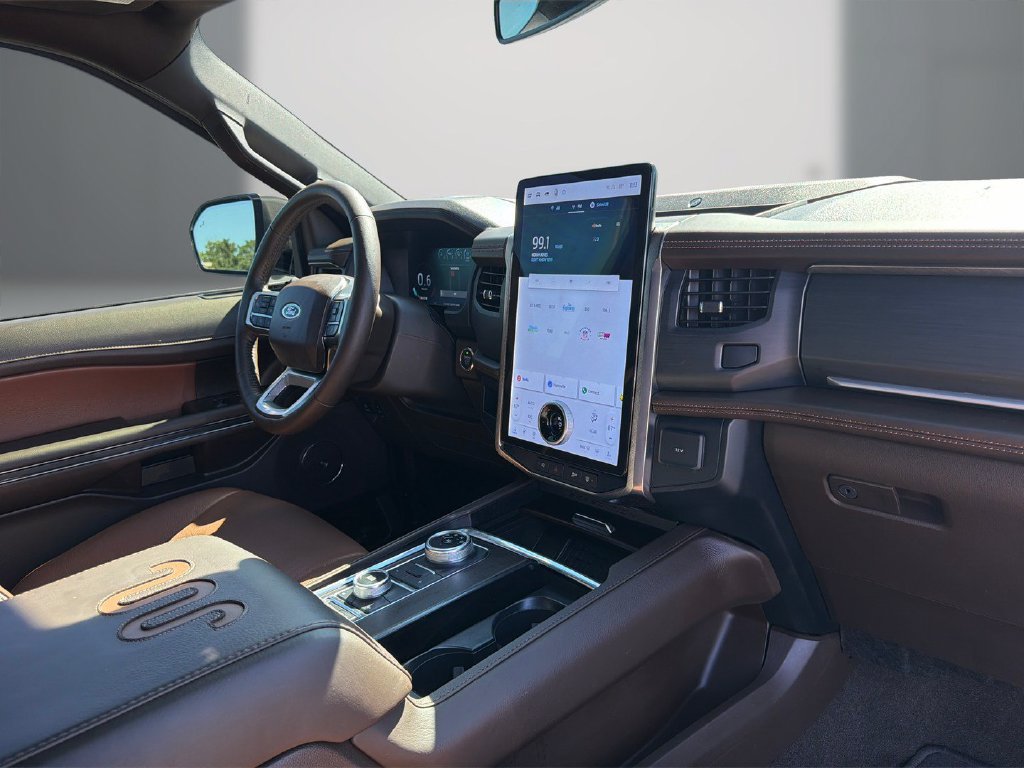 Used 2024 Ford Expedition Max King Ranch AWD/4WD image 16