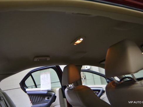 Used 2011 Ford Taurus SEL w/ 202A Rapid Spec Order Code FWD image 32