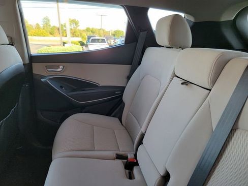 Used 2017 Hyundai Santa Fe Sport image 12