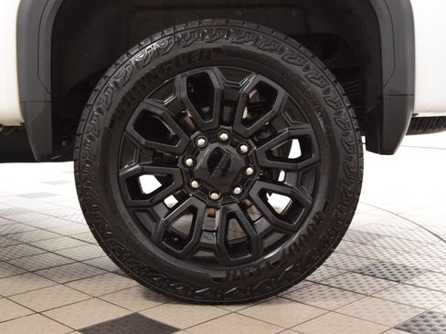 Used 2020 GMC Sierra 2500 Denali w/ Denali Ultimate Package AWD/4WD image 25