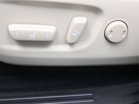 Used 2021 Lexus GX 460 Premium image 4