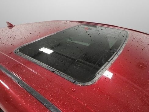 Used 2020 Toyota Camry LE image 14