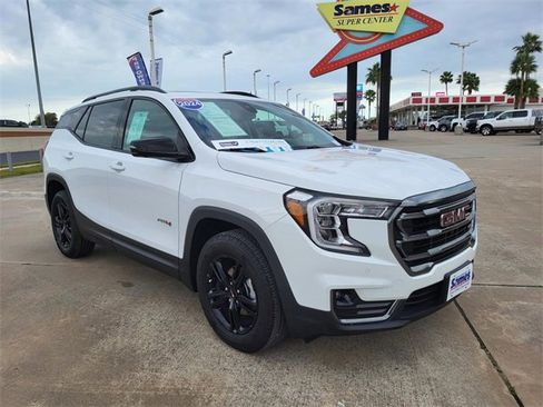 Used 2024 GMC Terrain AT4 w/ Tech Package image 21