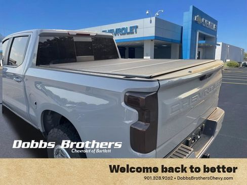 Used 2024 Chevrolet Silverado 1500 RST w/ Convenience Package II AWD/4WD image 19
