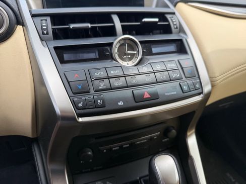 Used 2015 Lexus NX 200t AWD w/ Luxury Package image 19