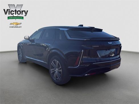 Used 2024 Cadillac Lyriq Tech w/ Driver Assist Package image 4