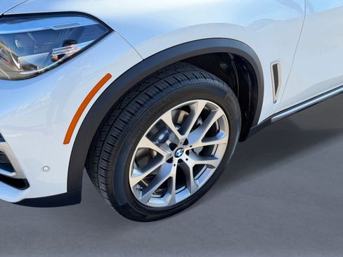 Used 2022 BMW X5 xDrive40i image 9