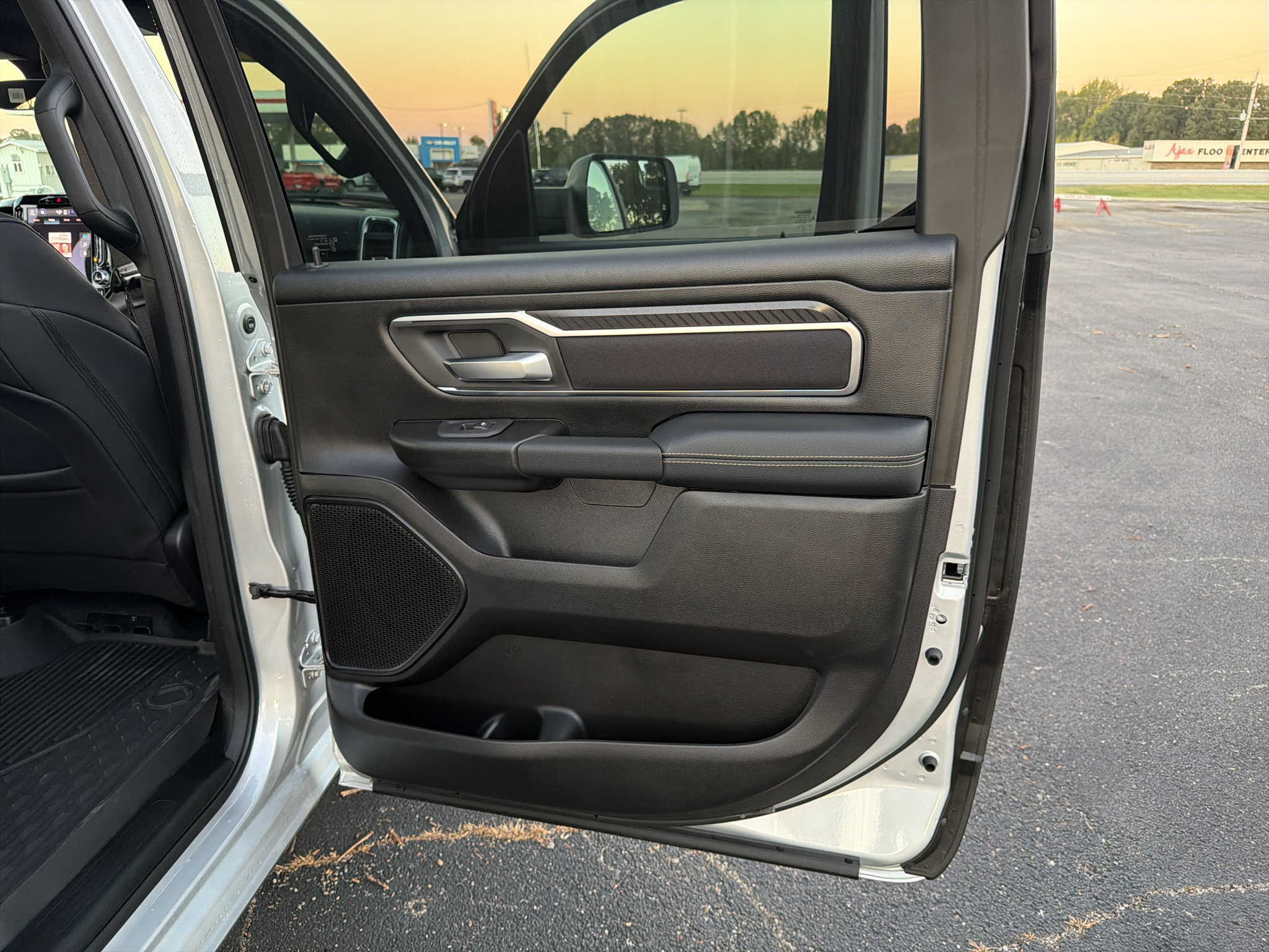 New 2026 RAM 1500 Big Horn AWD/4WD image 25