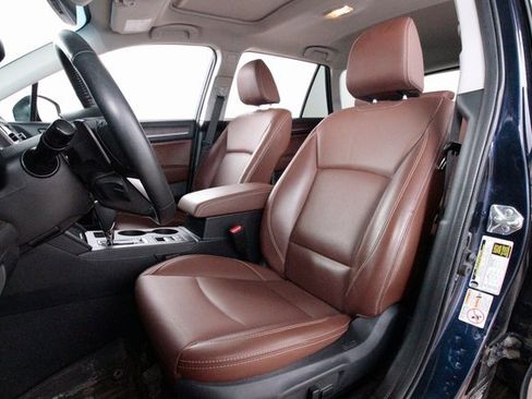 Used 2018 Subaru Outback 2.5i Touring image 20