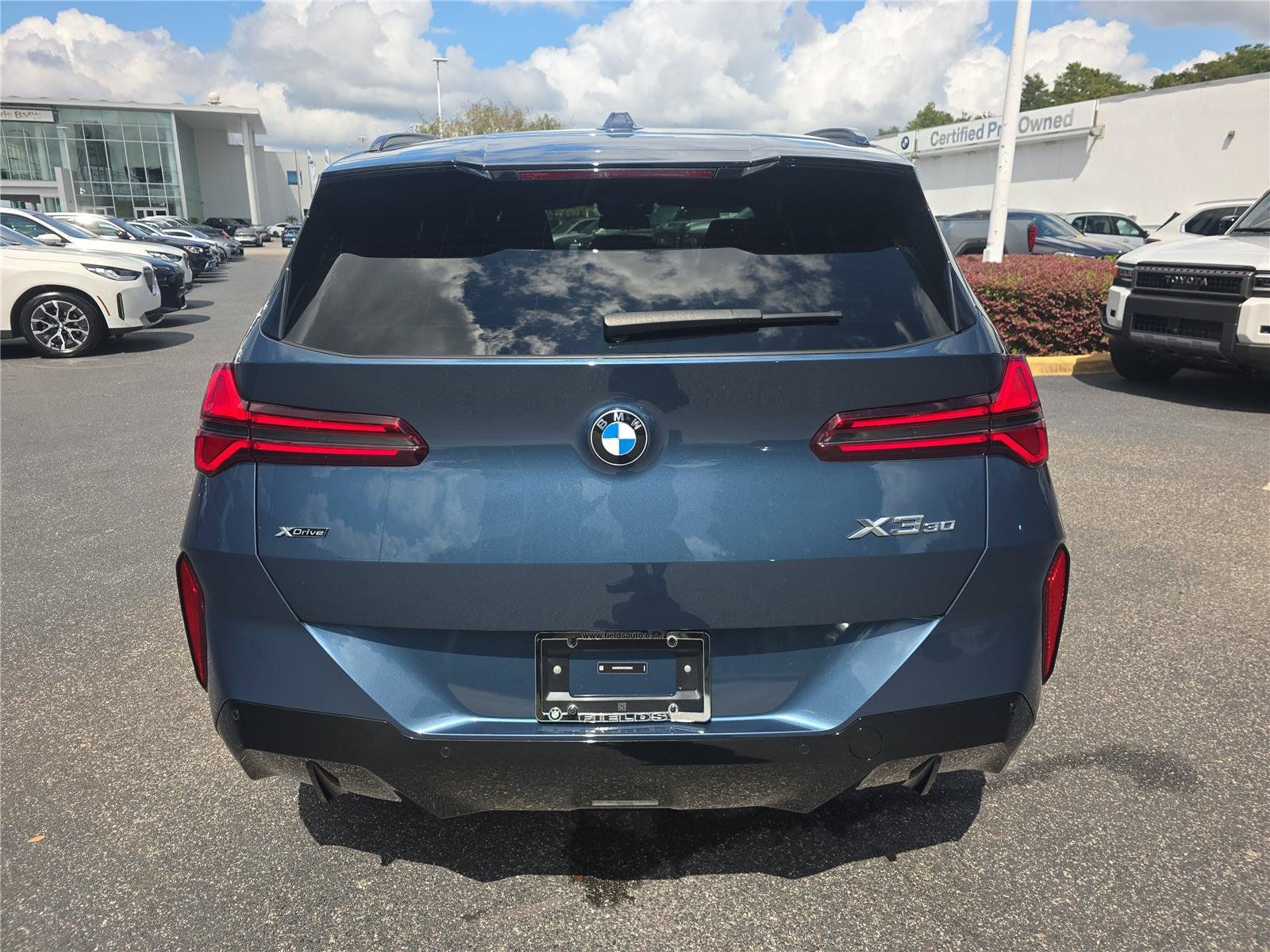 Certified 2026 BMW X3 xDrive30i w/ M Sport Package AWD/4WD image 4