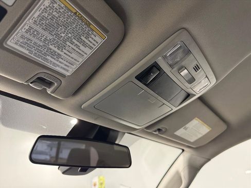 Used 2019 Toyota Tacoma SR w/ SR Convenience Package image 24