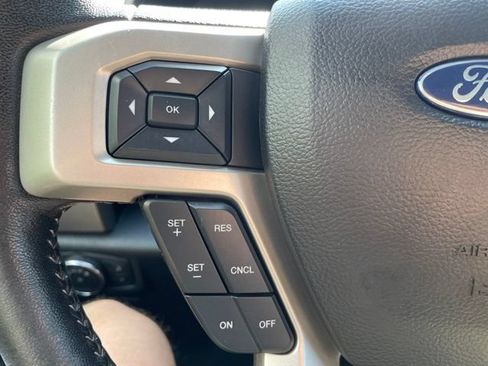 Used 2019 Ford F150 Lariat w/ Trailer Tow Package AWD/4WD image 20